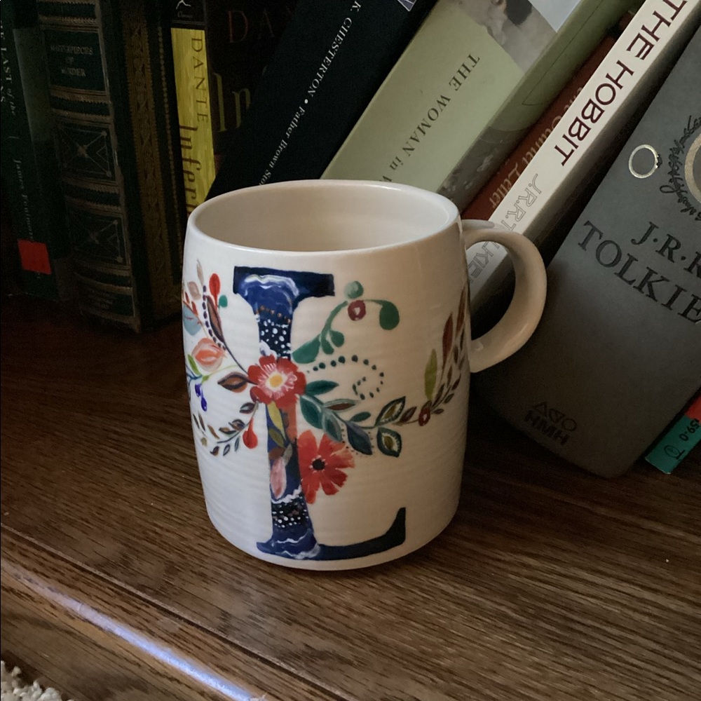 Anthropologie Starla Halfmann “L” Mug coffee cup floral